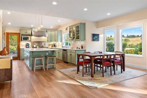 Tiny photo for 2035 Calle Pattito, Templeton, CA 93465 (MLS # NS26003128)