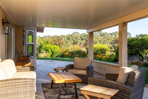 Tiny photo for 2035 Calle Pattito, Templeton, CA 93465 (MLS # NS26003128)