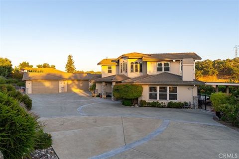 Tiny photo for 2035 Calle Pattito, Templeton, CA 93465 (MLS # NS26003128)