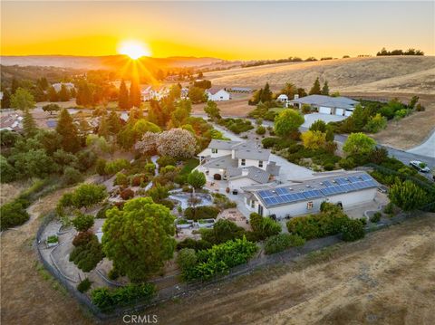 Tiny photo for 2035 Calle Pattito, Templeton, CA 93465 (MLS # NS26003128)