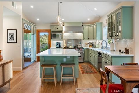 Tiny photo for 2035 Calle Pattito, Templeton, CA 93465 (MLS # NS26003128)