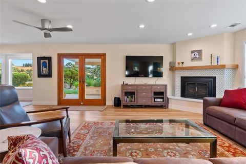 Tiny photo for 2035 Calle Pattito, Templeton, CA 93465 (MLS # NS26003128)