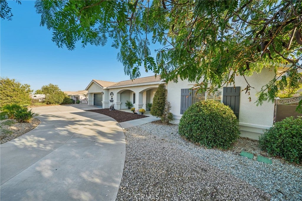 1410 Charles
