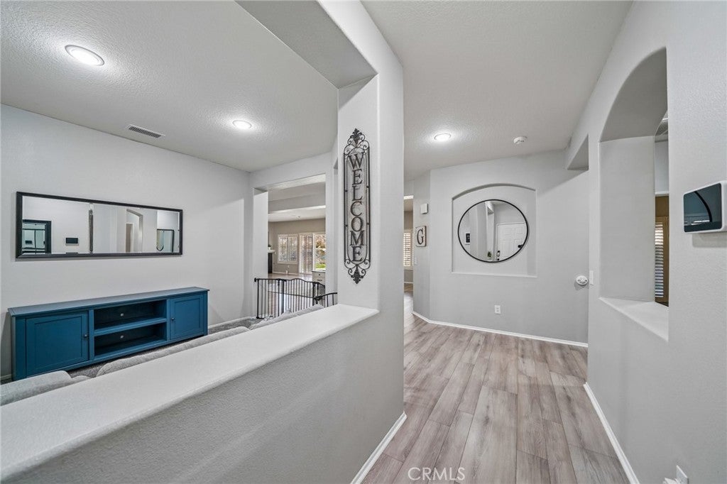 1410 Charles