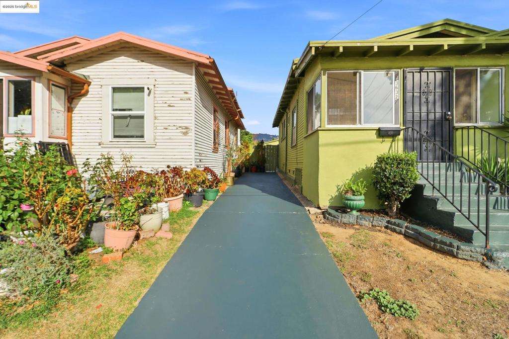 ALLENDALE - Residential