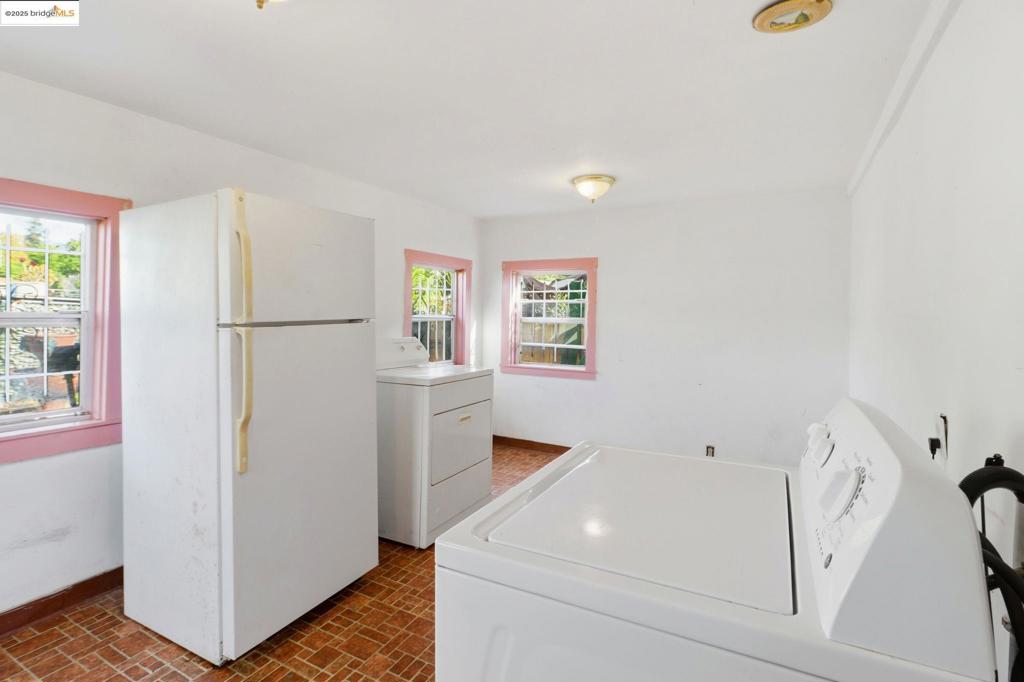 ALLENDALE - Residential