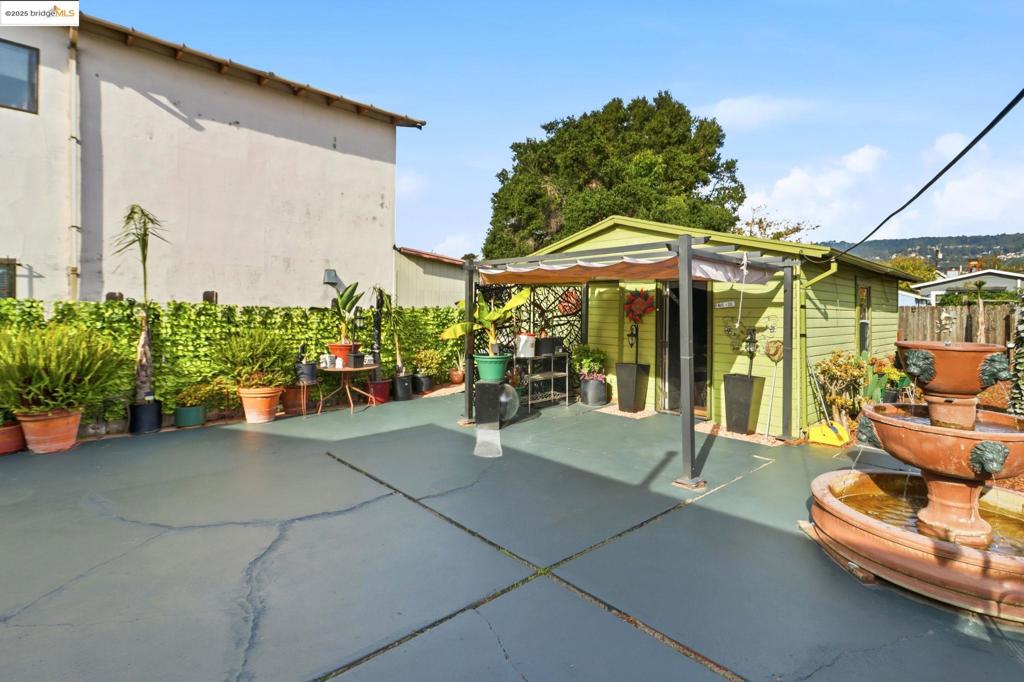 ALLENDALE - Residential