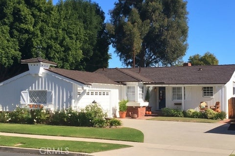 Photo of 1754 W O'Farrell Street, San Pedro, CA 90732 (MLS # SB26160018)