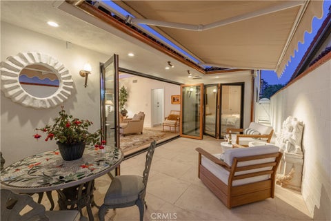 Photo of 106 Via Cordova, Newport Beach, CA 92663 (MLS # OC26208993)