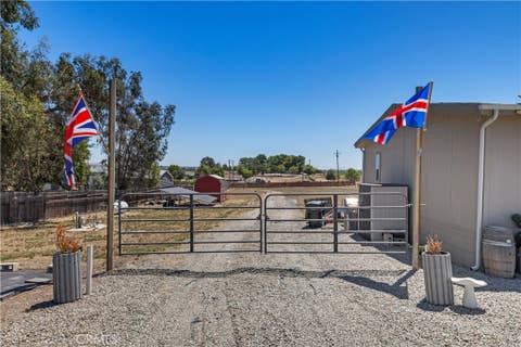 Tiny photo for 4060 Deer Creek WAY, Paso Robles, CA 93446 (MLS # NS26152050)