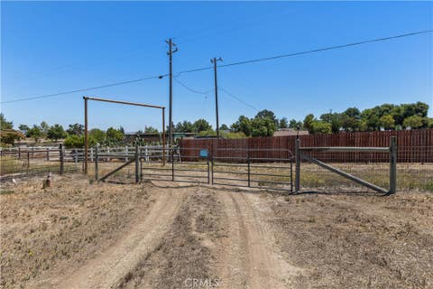 Tiny photo for 4060 Deer Creek WAY, Paso Robles, CA 93446 (MLS # NS26152050)