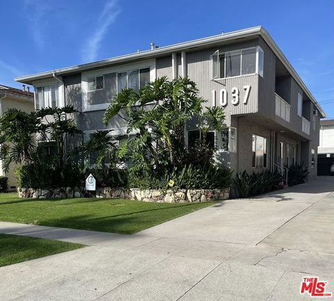 Tiny photo for 1037 S Holt Avenue, Los Angeles, CA 90035 (MLS # 26669051)