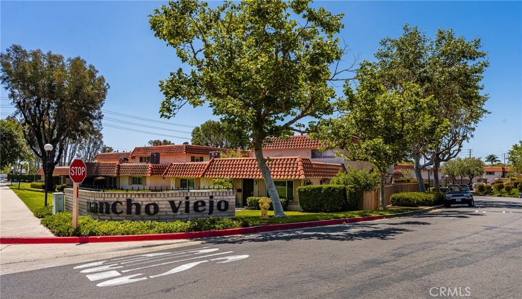 listing image 130724730882086245957