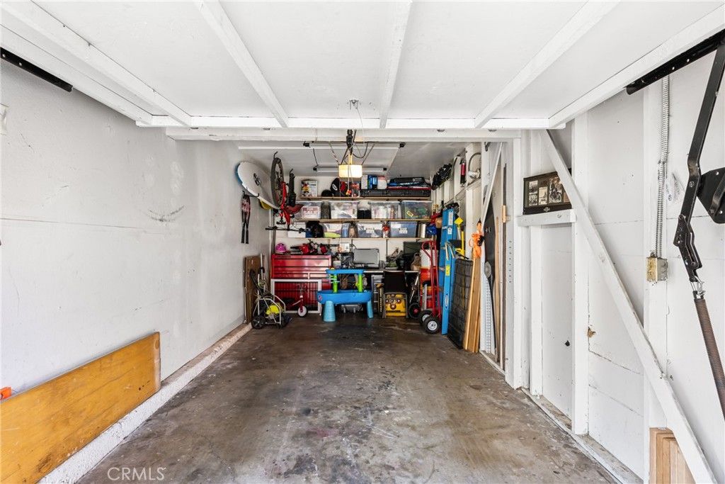 listing image 130725305610964820958