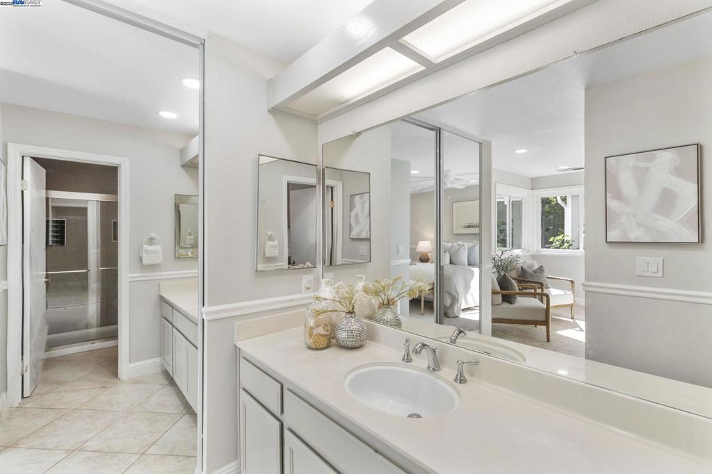 ARROYO VILLAGE - Residential