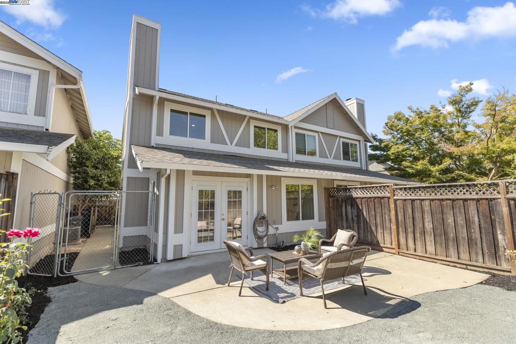 ARROYO VILLAGE - Residential