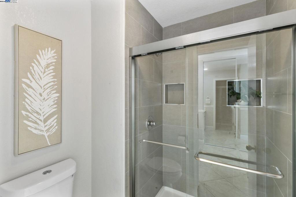 ARROYO VILLAGE - Residential