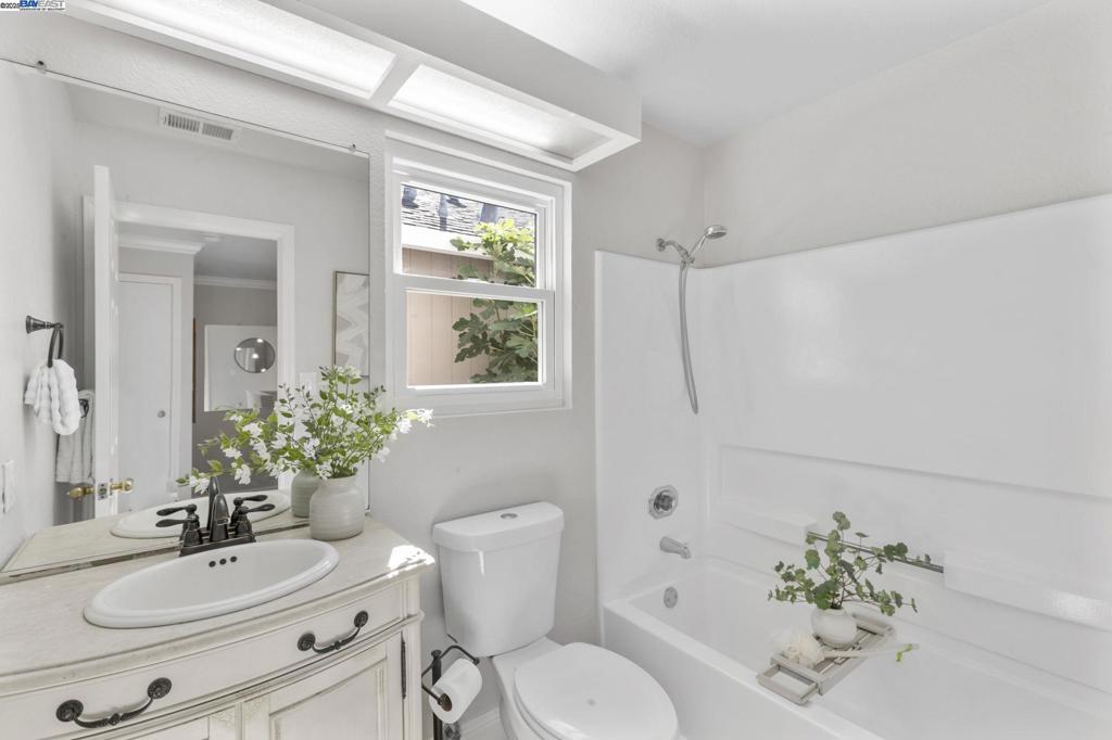 ARROYO VILLAGE - Residential