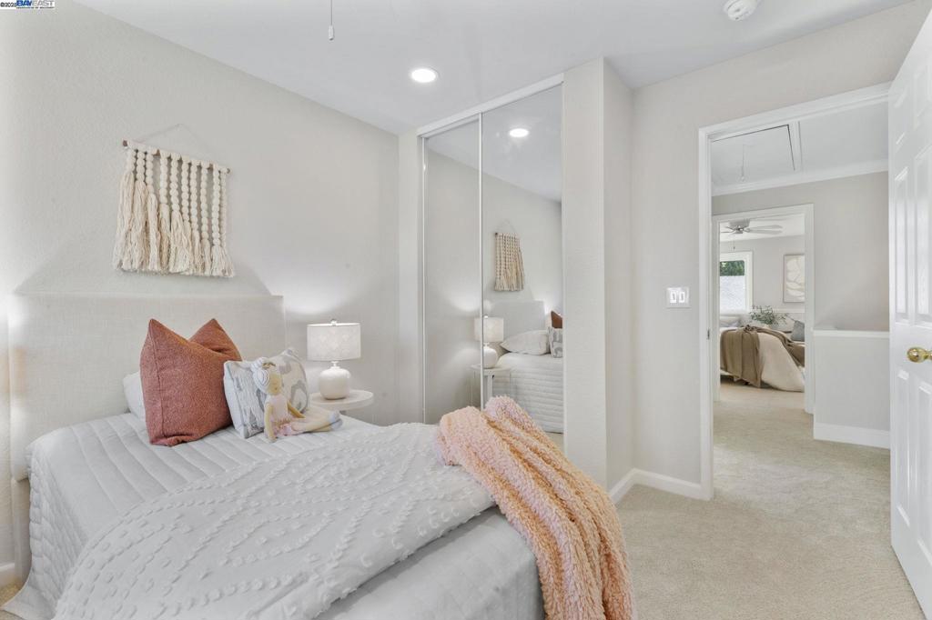 ARROYO VILLAGE - Residential