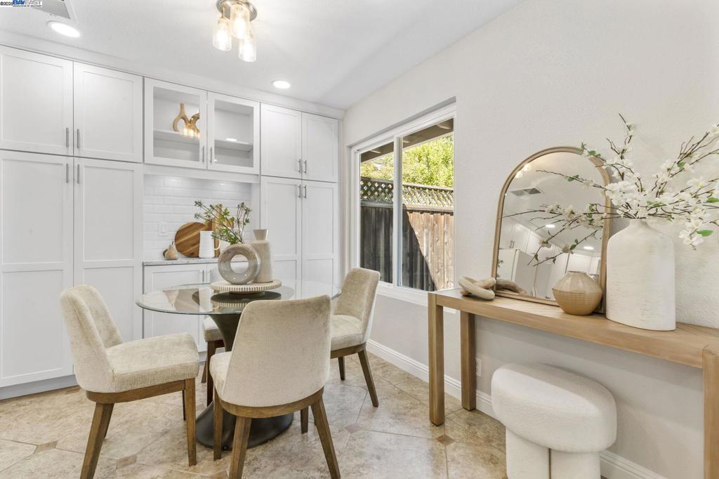 ARROYO VILLAGE - Residential