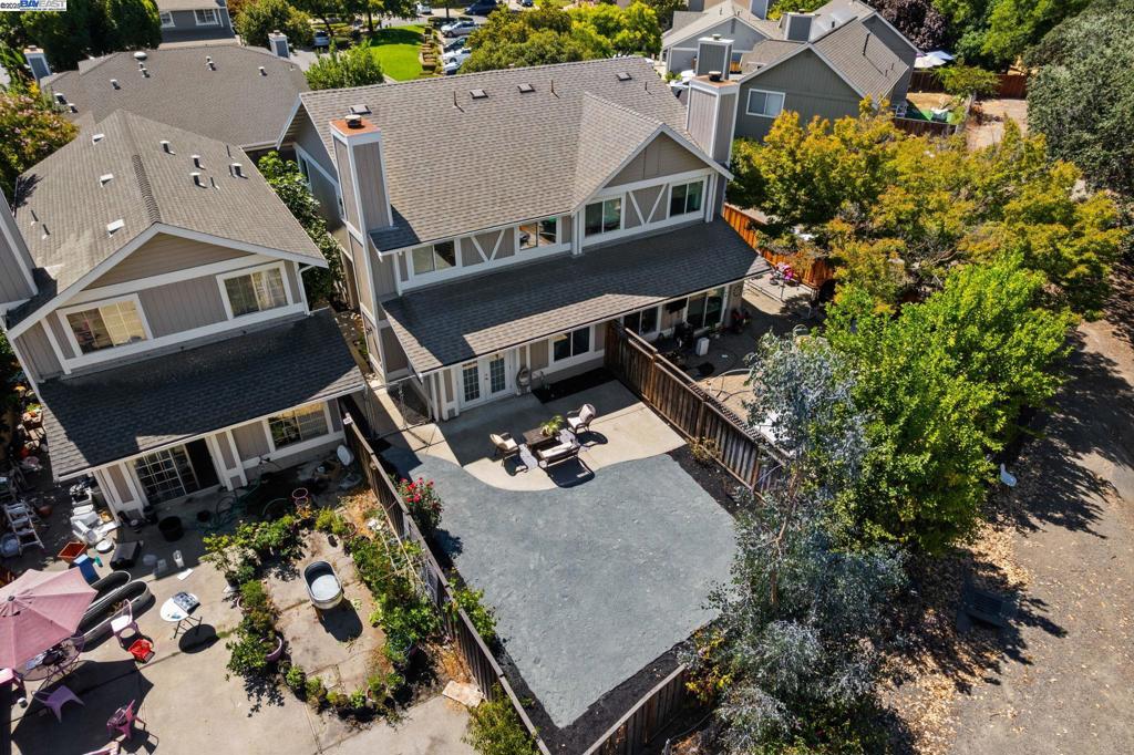 ARROYO VILLAGE - Residential