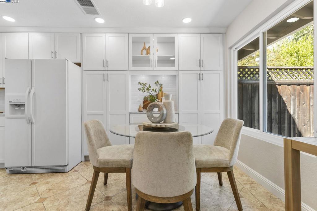 ARROYO VILLAGE - Residential