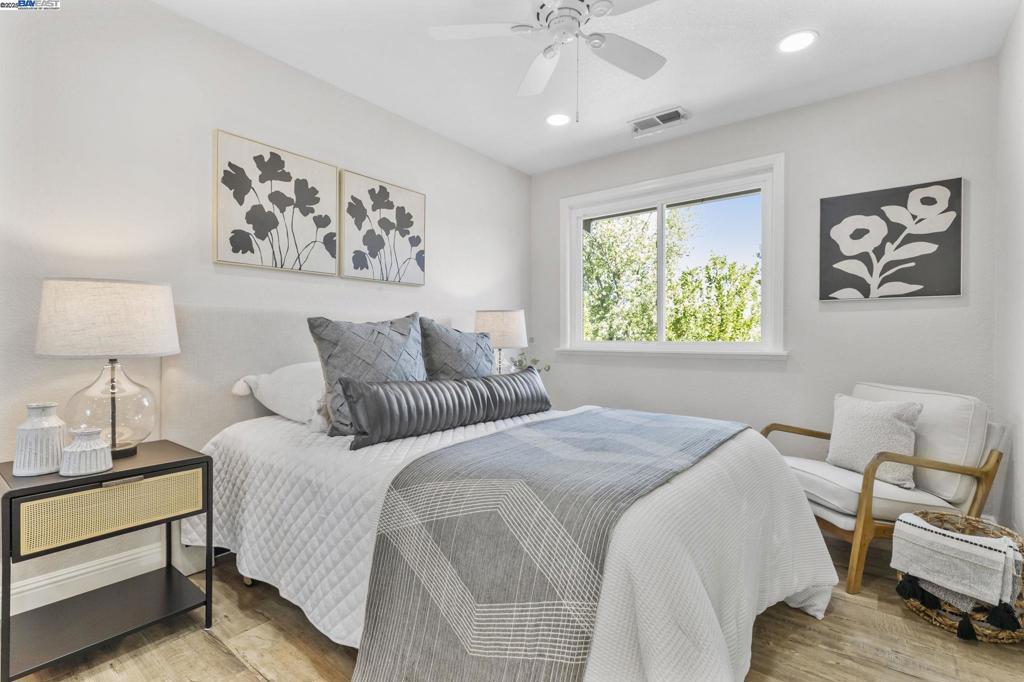 ARROYO VILLAGE - Residential