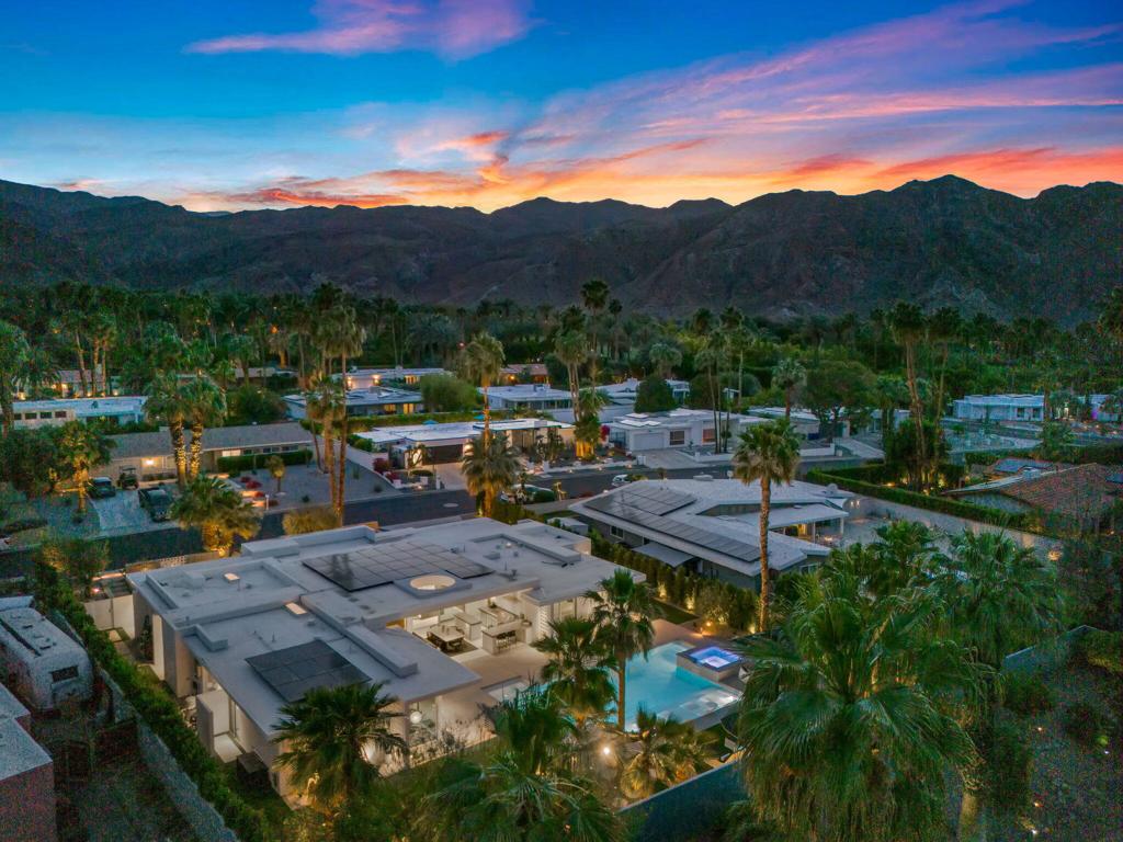 Magnesia Falls Cove - Residential