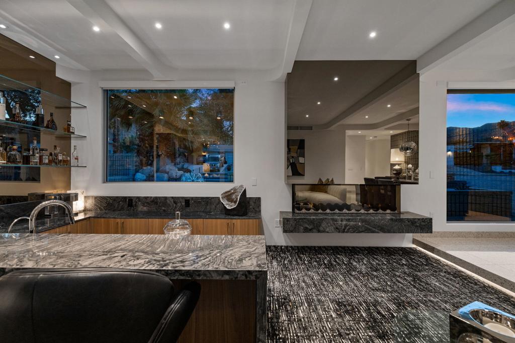 Magnesia Falls Cove - Residential