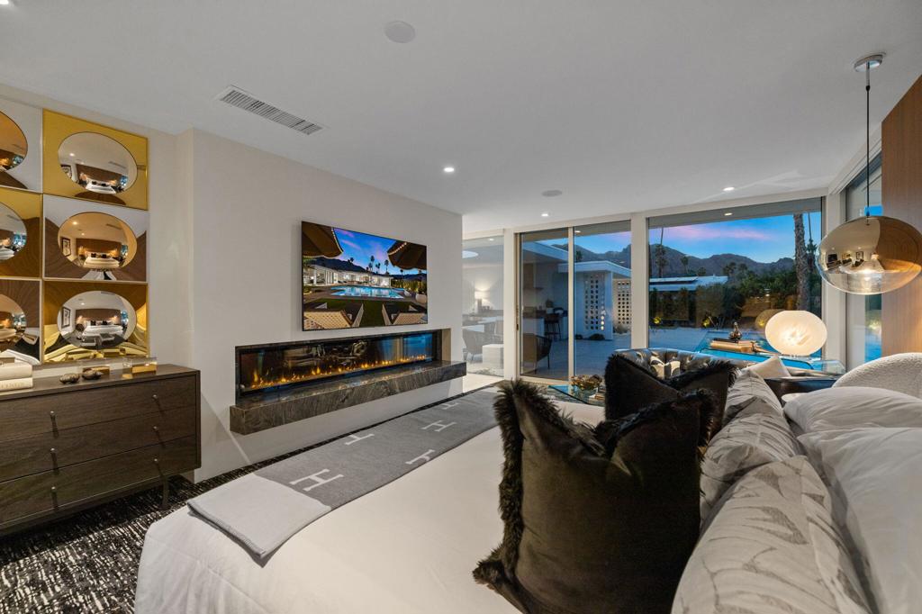 Magnesia Falls Cove - Residential