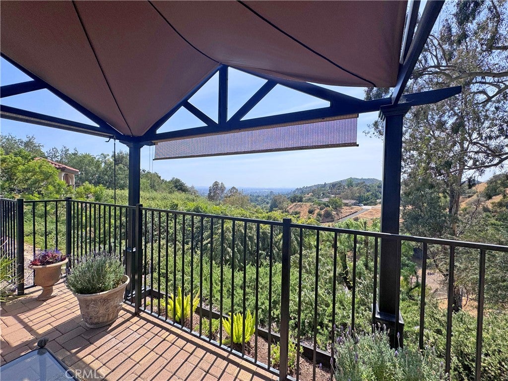 609 Willowbrook