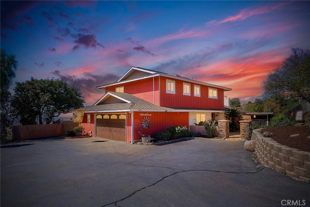 2056 Wonderview Drive
