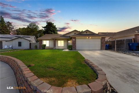 Photo of 4715 Peacock Court, Bakersfield, CA 93313 (MLS # NS26005035)