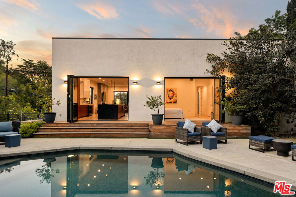 8446 Kirkwood Drive