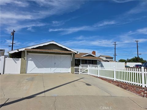 Photo of 10820 Hamden AVE, Stanton, CA 90680 (MLS # PW26114661)