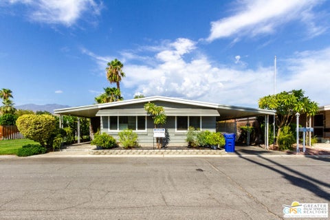 Photo of 145 Calle Arriba, Palm Springs, CA 92264 (MLS # 26847811PS)