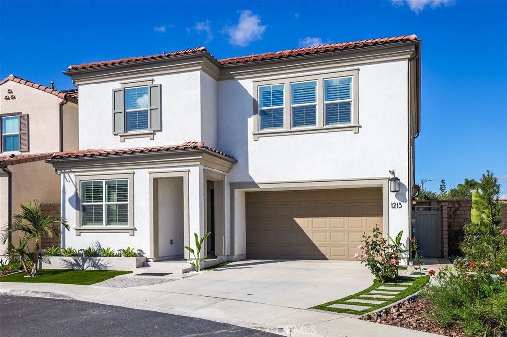 Photo of 1213 E Providence Loop Loop, Placentia, CA 92870 (MLS # OC25257950)