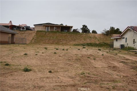 Photo of 26510 Silver Lakes Parkway Pkwy, Helendale, CA 92342 (MLS # HD26035408)