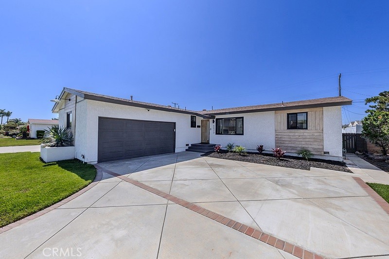 6072 Mahogany Ave