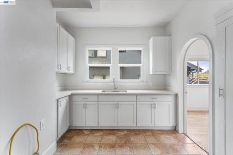 Tiny photo for 125 12th St ST, Richmond, CA 94801 (MLS # 41137265)