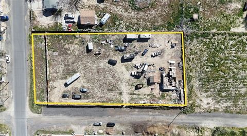 Photo of 4 Ave Q4, Sun Village, CA 93543 (MLS # DW26070490)