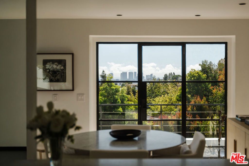 Photo of 1558 Sunset Plaza Drive, Los Angeles, CA 90069 (MLS # 25598811)