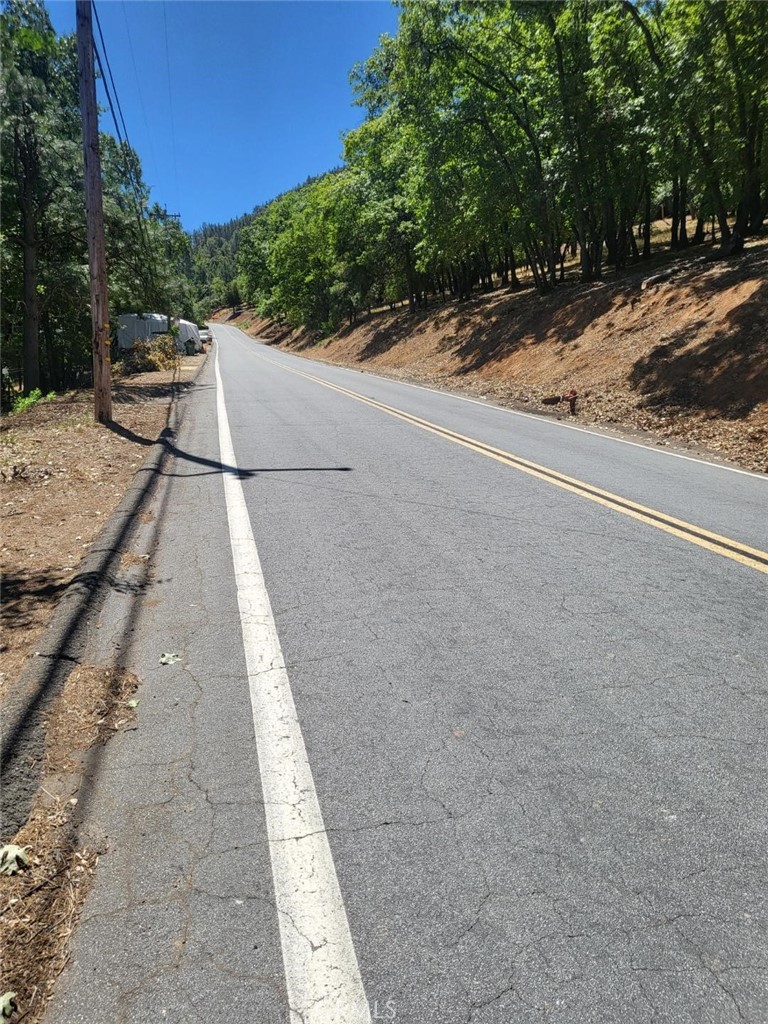 Two buildable lakeview home sites side by side in the Riviera Heights. Beautiful Oak trees. Short walk to the community center a few hundred feet away. Fire Hydrant right on property line. Minutes to Konocti Harbor Inn and Clearlake State Park. For a small fee, the clubhouse is available to rent for parties and other events. The VIP volunteers of Riviera Heights, offer luncheons, dinners and other parties throughout the year for the homeowners to attend and get to know each other.
The swimming pool is open from Memorial Day weekend through the end of September. Each year the Association offers a pool opening party for the members on Saturday of Memorial Day weekend.
