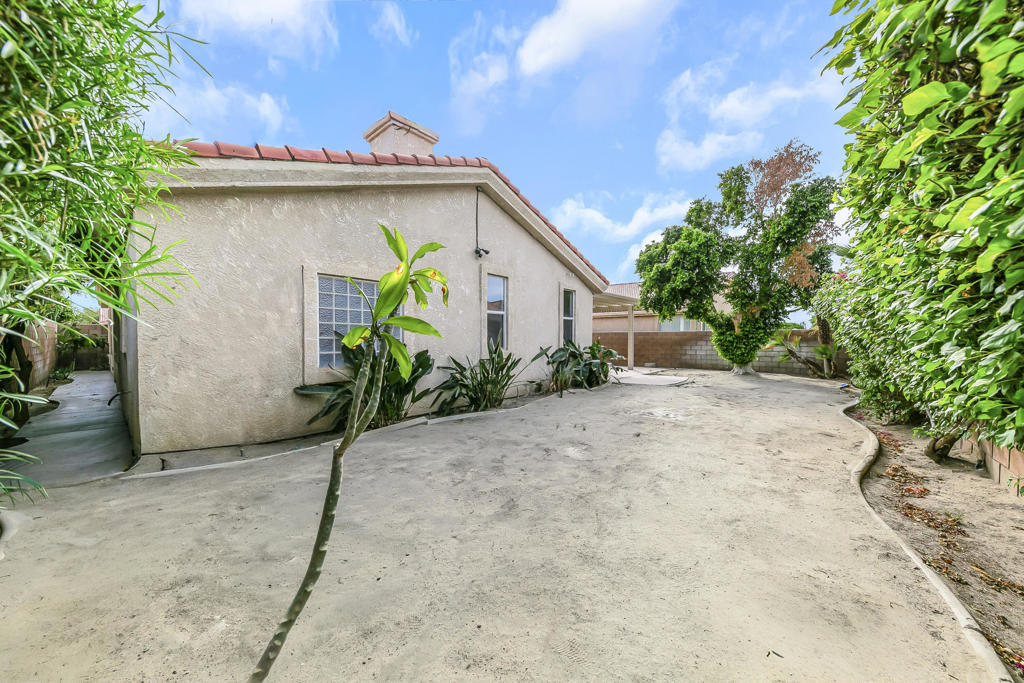 Sunflower - Residential