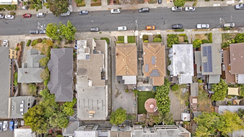 328 Warwick Ave