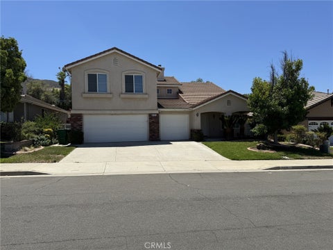 Photo of 13858 Buckskin Trail DR, Corona, CA 92883 (MLS # PW26161864)