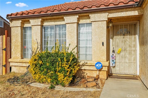 Photo of 36838 Serendipity Avenue, Palmdale, CA 93552 (MLS # BB26155212)