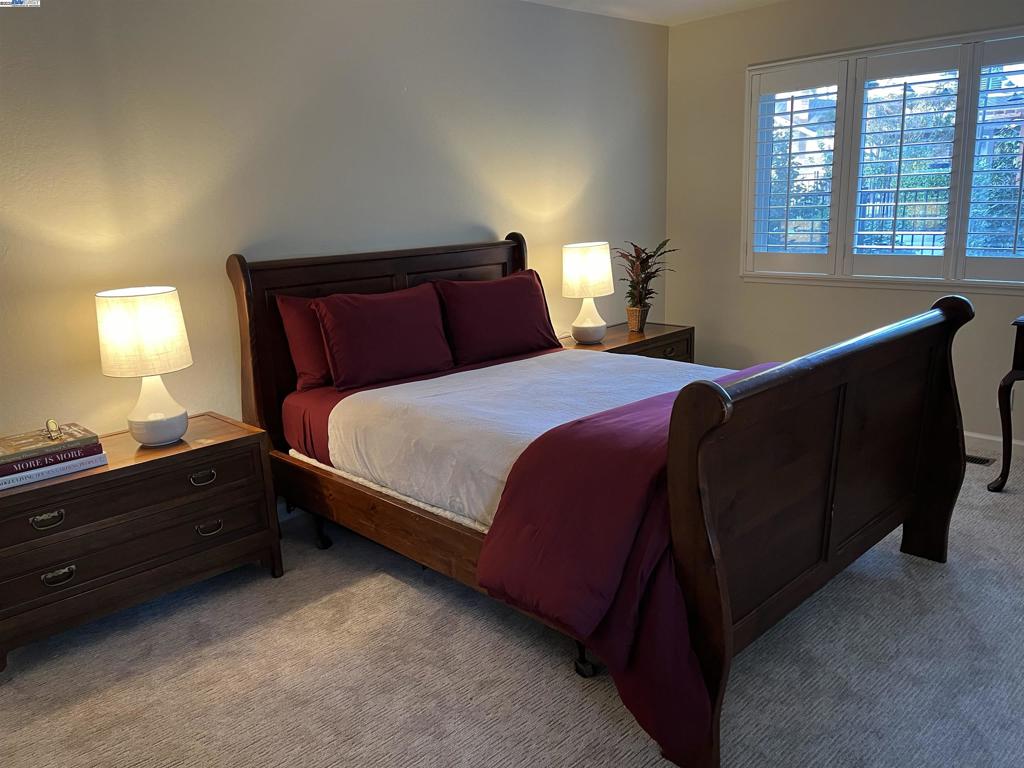 SYCAMOGLEN - Residential Lease