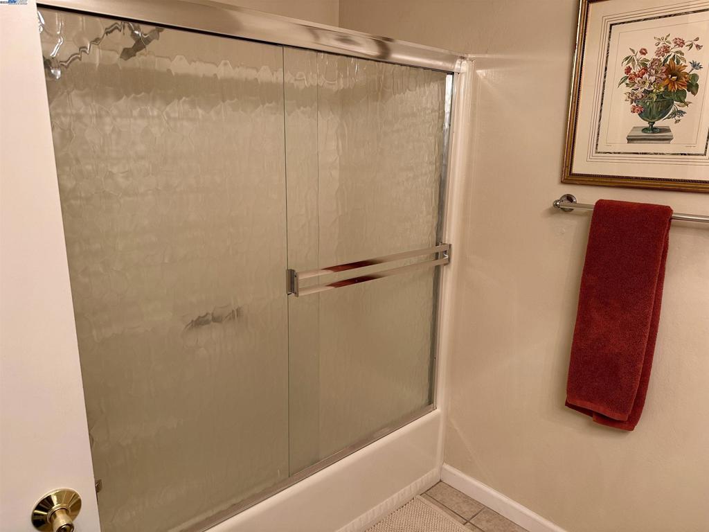 SYCAMOGLEN - Residential Lease