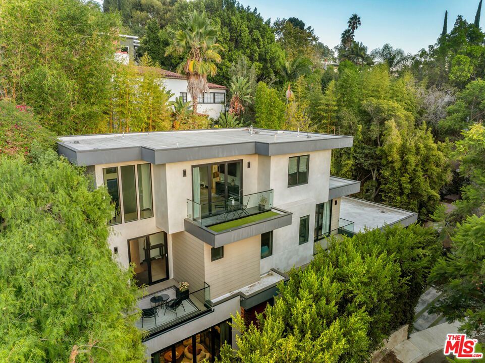 2260 Alcyona Drive